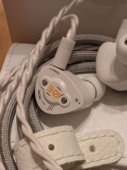 Dunu DK3001BD - Brain Dance IEM