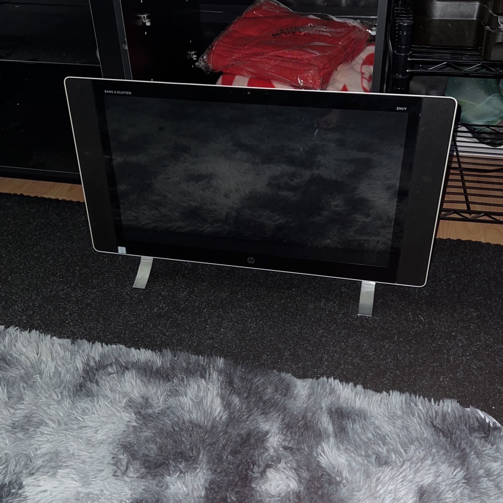 HP Bang And Olufsen All In One Computer 32” Built In Surround