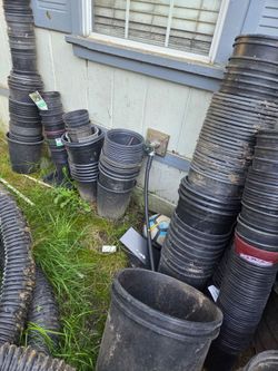 Nursery Pots,  #40  pots one gallon  for $10.00
