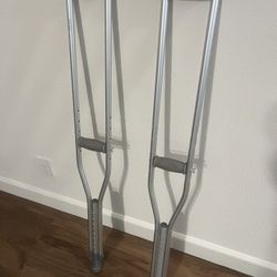 Crutches 