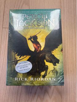 New in packaging PERCY JACKSON and Olympians Book Set 1-5 with poster