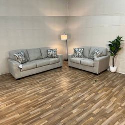 DELTONA PARCHMENT LIVING ROOM SET