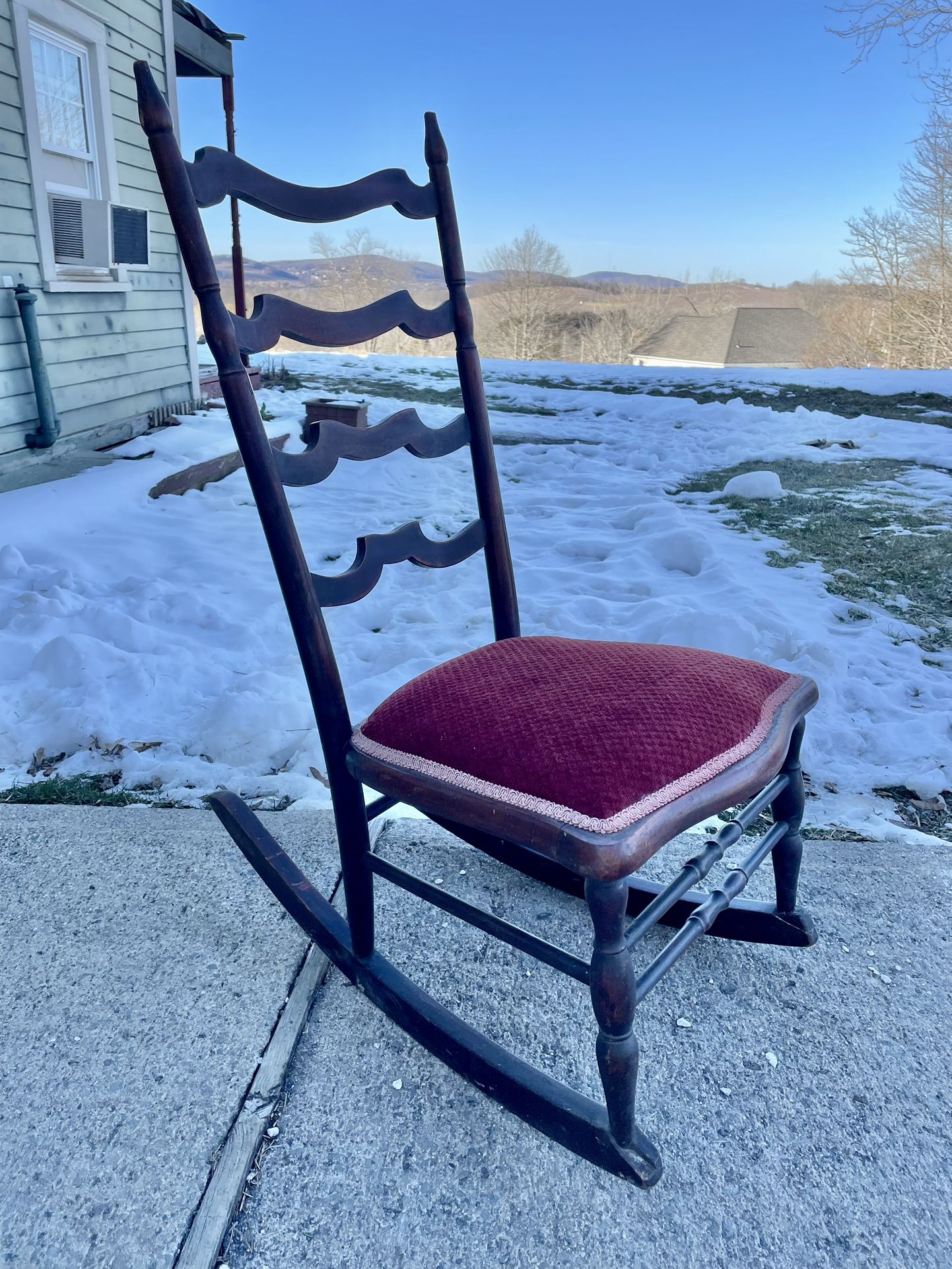 Antique Early 1900S Small Rocking Chair