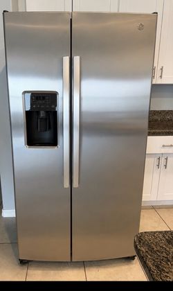 Side by Side refrigerator
