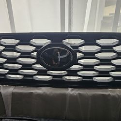 OEM Honeycomb Grill 2021 TACOMA 3RD GEN