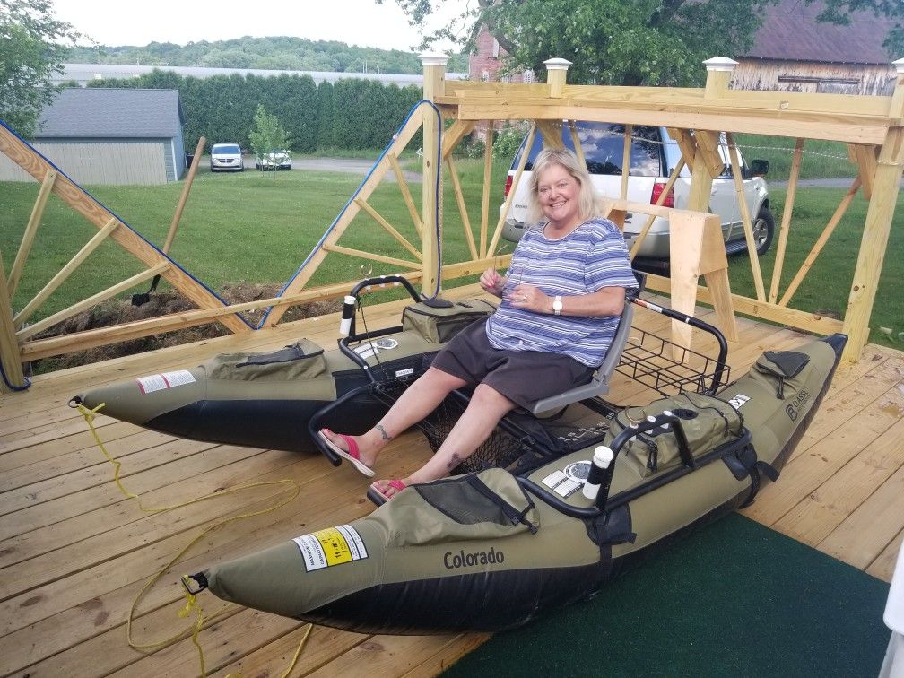 Pontoon Boat With Motor