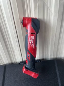Milwaukee M18 FUEL 18V Lithium-Ion Cordless Brushless Oscillating Multi-Tool (Tool-Only)