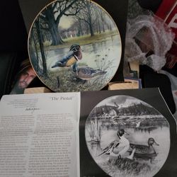 Knowls Collecter Plates,4 Different Plates