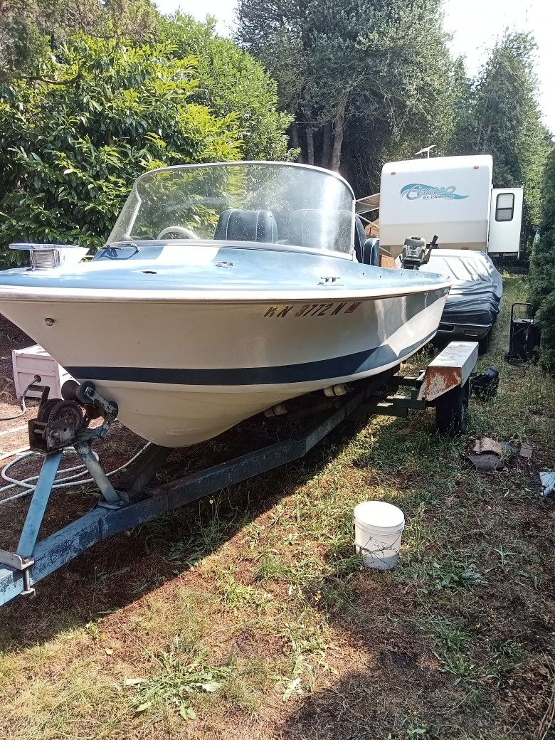 1968 Larson All American, lapline