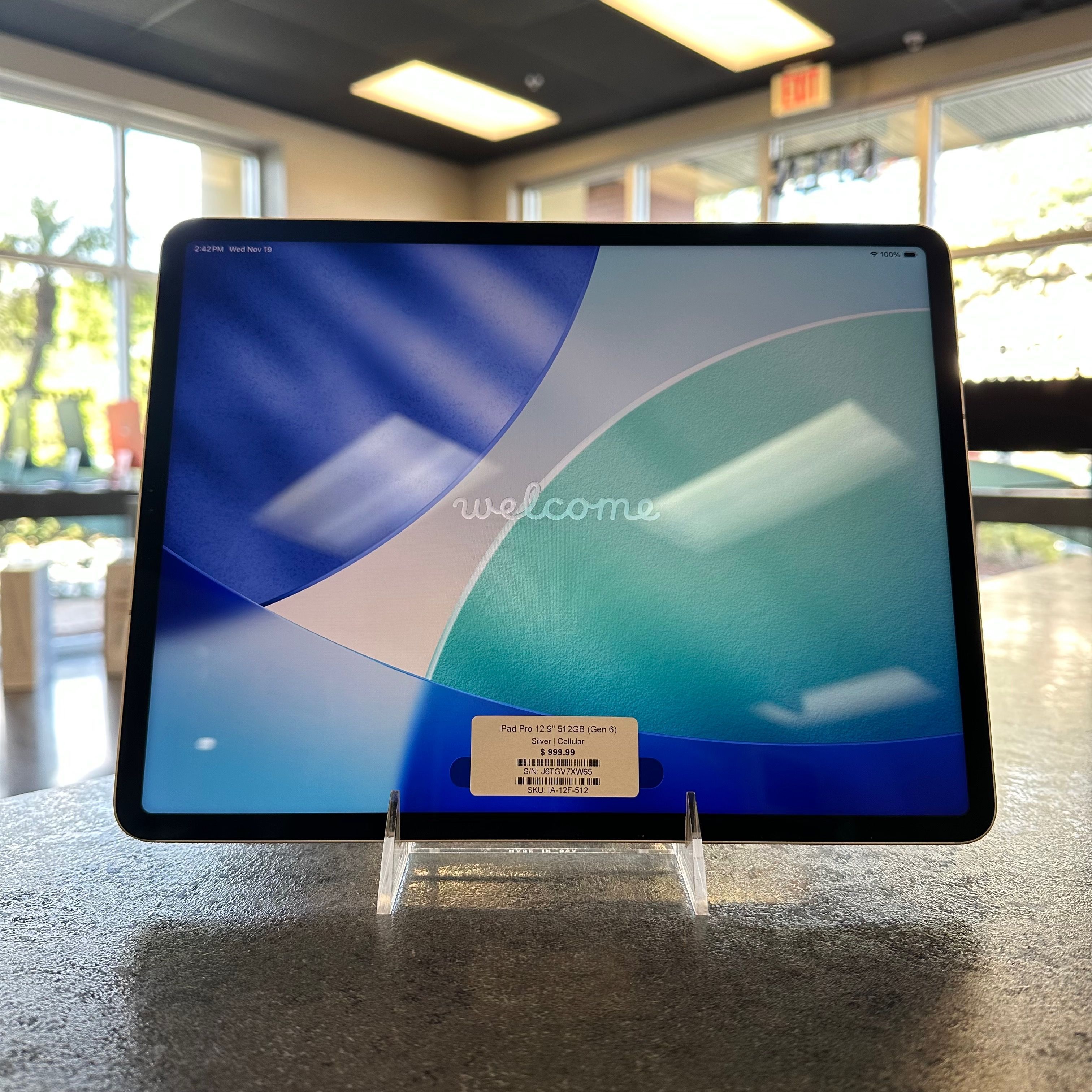 📱 Apple iPad Pro 12.9" (6th Gen) – 512GB – Cellular – Silver