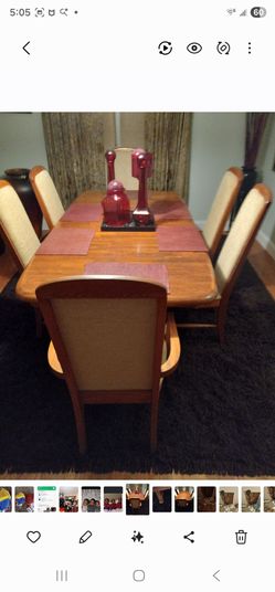 Broyhill 9pc Dinning Room Set
