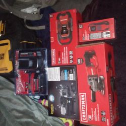 Craftsman 4 1/2 In Grinder Craftsman Lithium Jump Starter Craftsman Cordless Inflator And Power Source Craftsman 4.0 Battery And Charger 