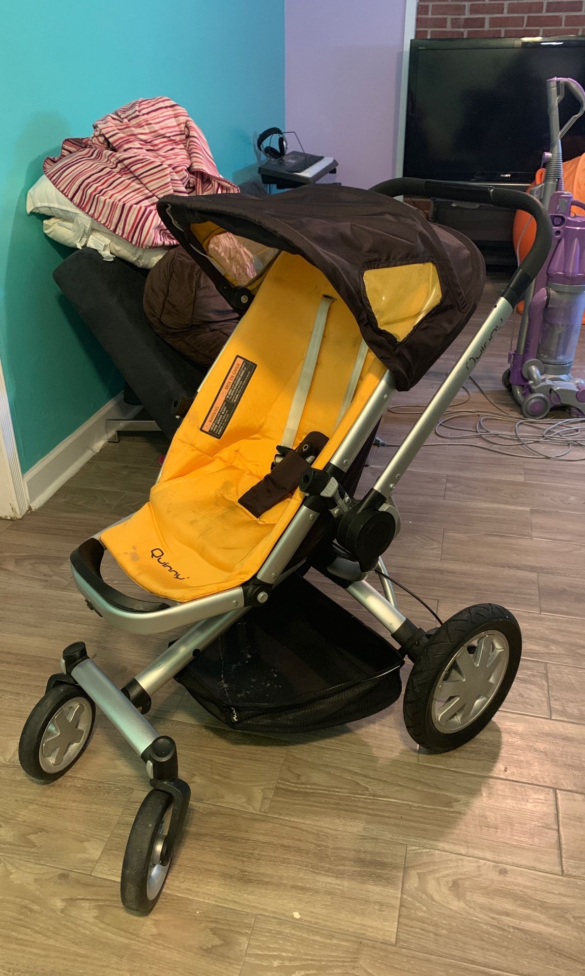 Quinny Buzz Stroller (Yellow)