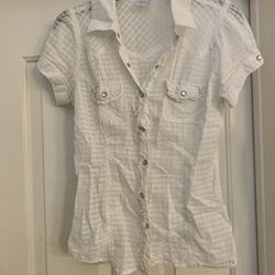 Juniors T-shirt Size M (see through)