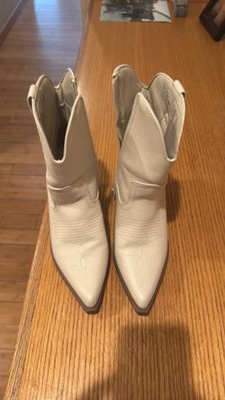 Women’s western boots
