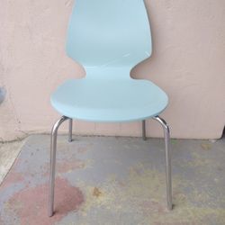 Set Of 8 Chairs