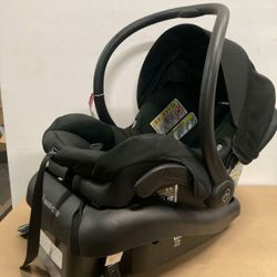 Maxi-Cosi Mico 30 Infant Car Seat, Devoted Black