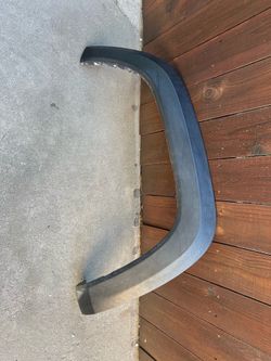 2022 Toyota Tacoma molding