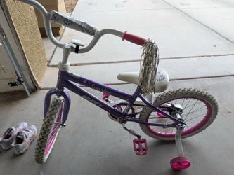 Kids bike 18 inch and scooter