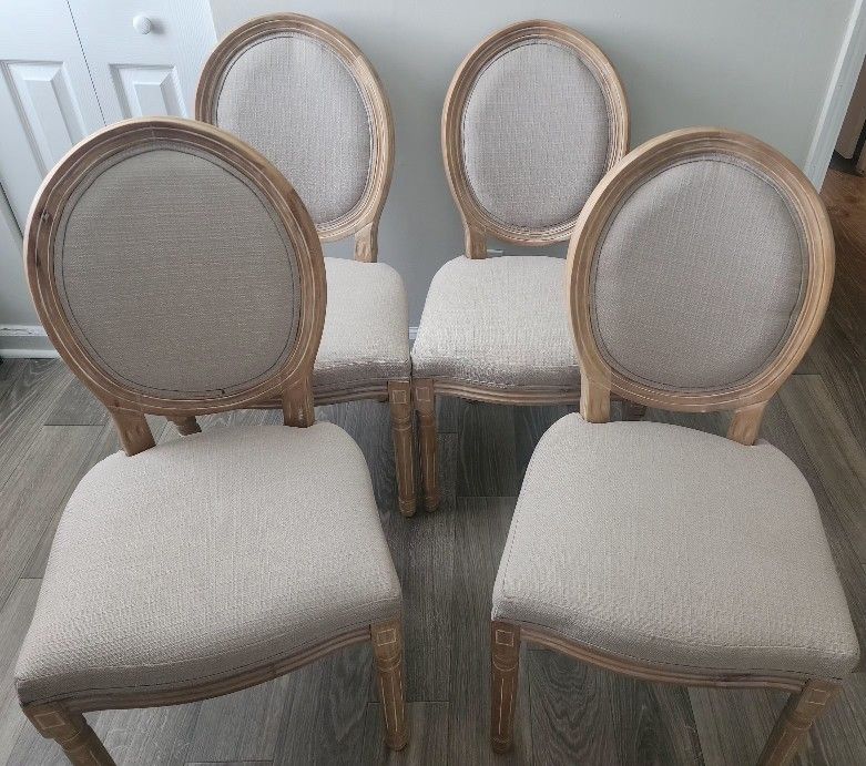 Set 4 Chairs 