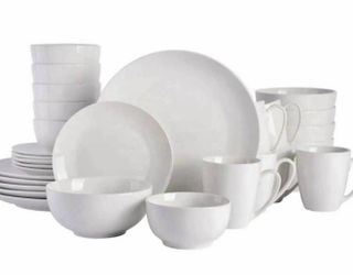 Gibson Home Ogalla 30-Piece Dinnerware Set - White