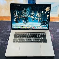 Apple MacBook Pro 15” 2018 i9 32GB 1TB TouchBar
