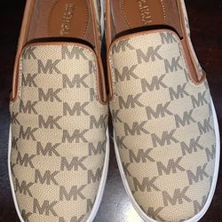 Michael Kors Women Shoes 