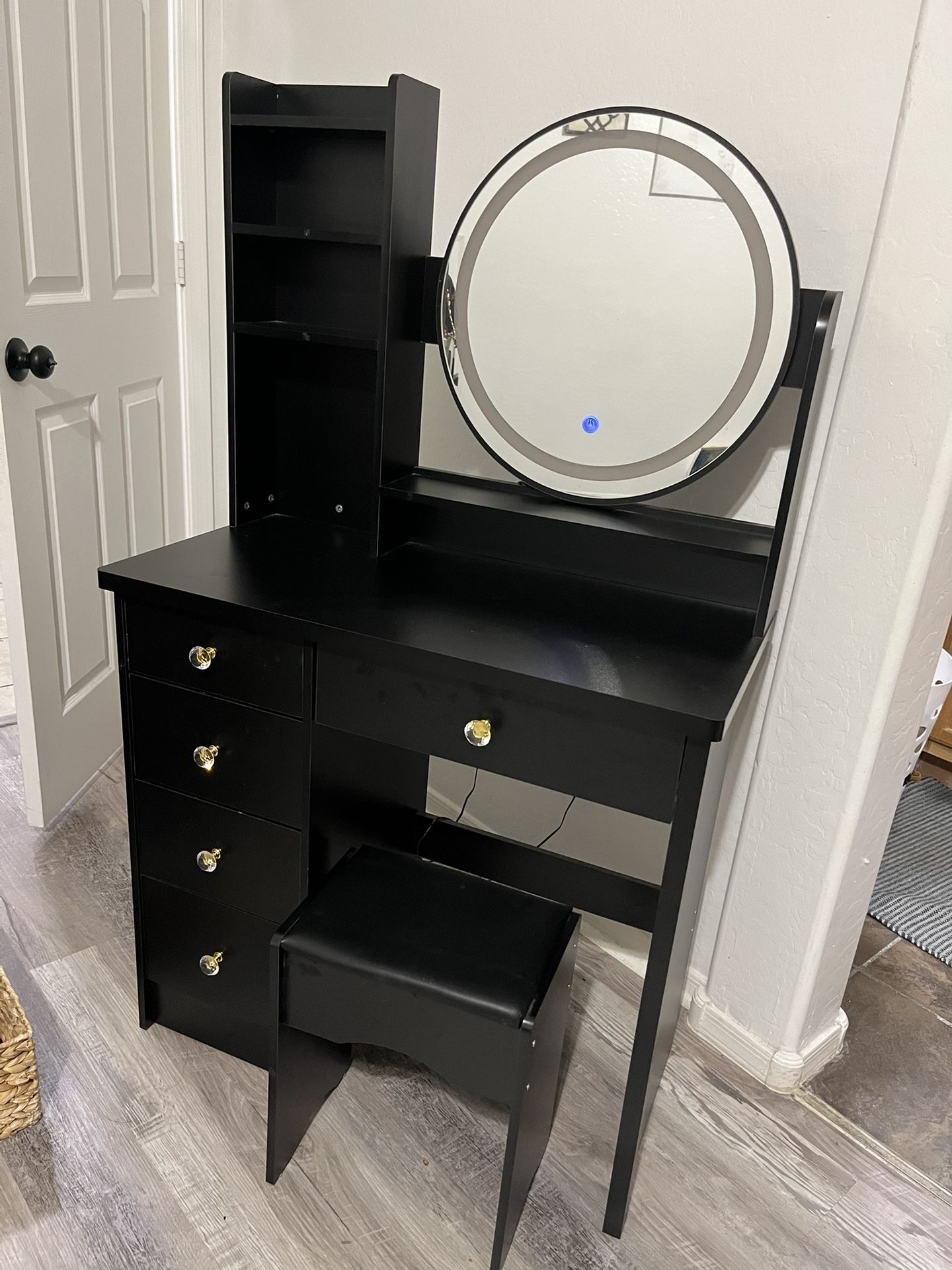 Black Vanity W/stool