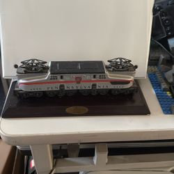 Avon ceramic GG-1 Pennsylvania Display