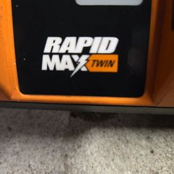 Rigid Multivoltage Dual Battery Charger - Rapid Max Twin