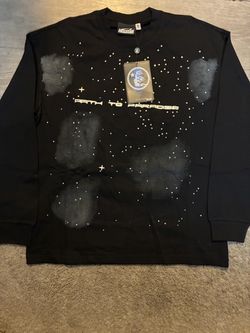 Hellstar graphic medium