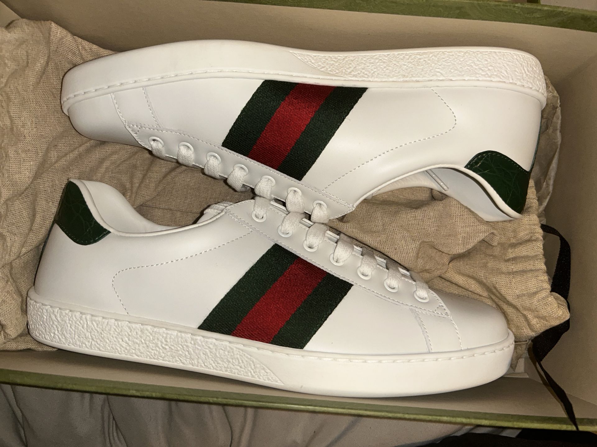 Gucci ace mens sneaker size 9