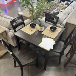 Dining Table Set 