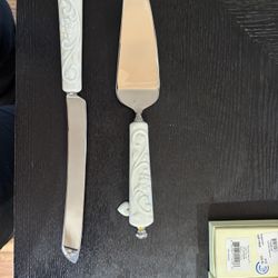 LENOX CAKE TOPPER SET
