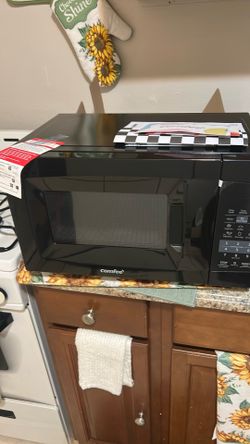 Brand new Comfee Microwave