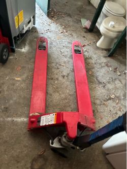 Pallet jack