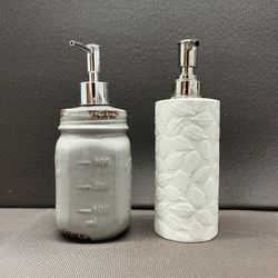 2 Soap Dispensers