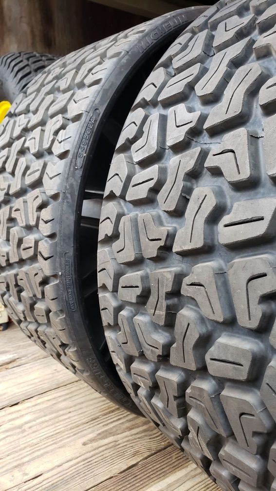 Pair of 26x12N12 Michelin "X Tweel Turf" lawnmower tire/wheel assembly