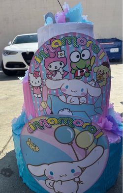 Cinnamoroll Sanrio three tier pinata with balls