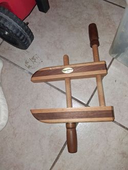 Craftsman wooden clamp