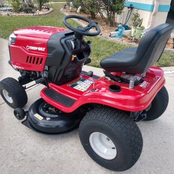 Nice 2020 Troybuilt Bronco 42 In Riding Lawn Mower, Exc Condition, Garage Kept