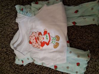 New strawberry shortcake outfit and 2pants