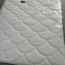 Dreamcloud Classic Hybrid Mattress For Sale -Queen