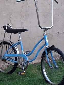 Girls schwinn fair lady bicycle