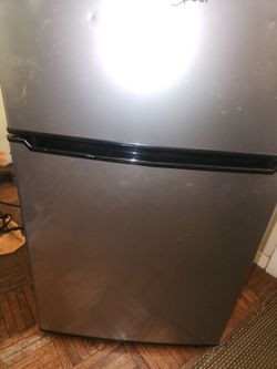 Dorm Refrigerator