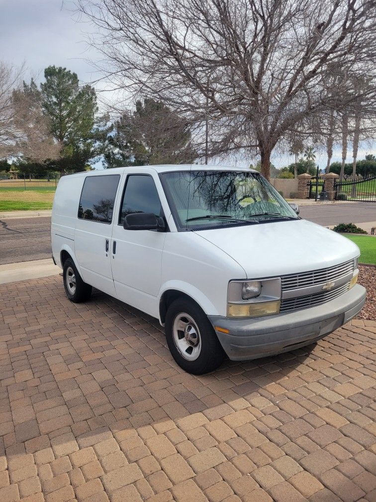 2001 Chevrolet Astro