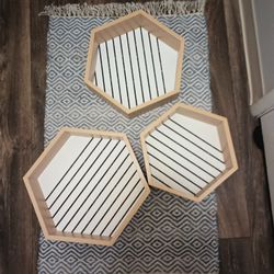 Hanging Shelves Set Of 3