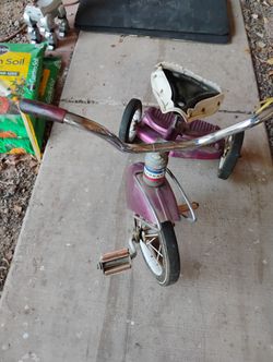 Tricycle Vintage Purple Murray 