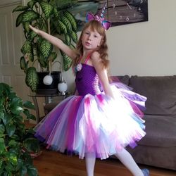 Beautiful Unicorn Dress For 5-7 Years Old