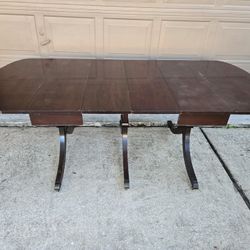 Craddock Furniture Triple Pedestal Drop-Leaf Dining Table w/ 2 Extension Leaves 